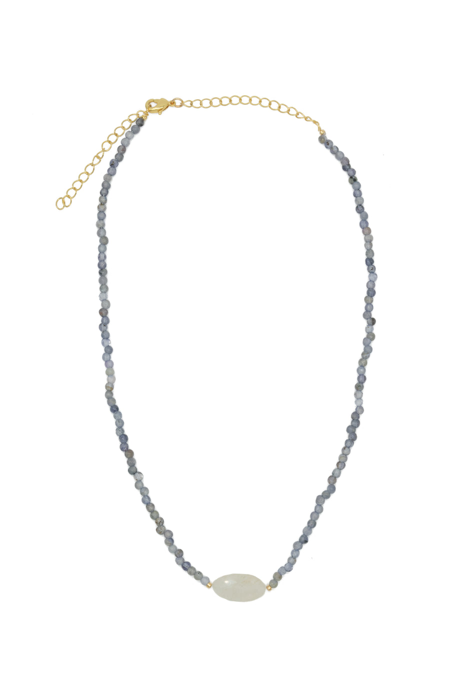 Collar de cuarzos con morganita central