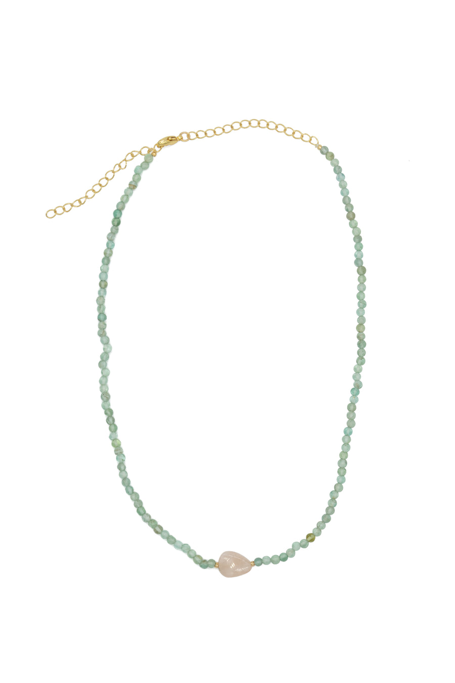 Collar de cuarzos con morganita central