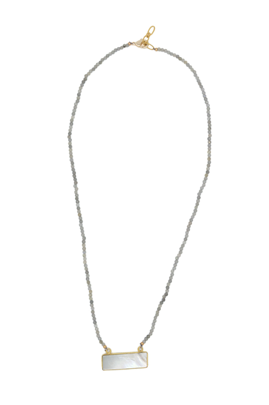 Collar de perla rectangular con piedras