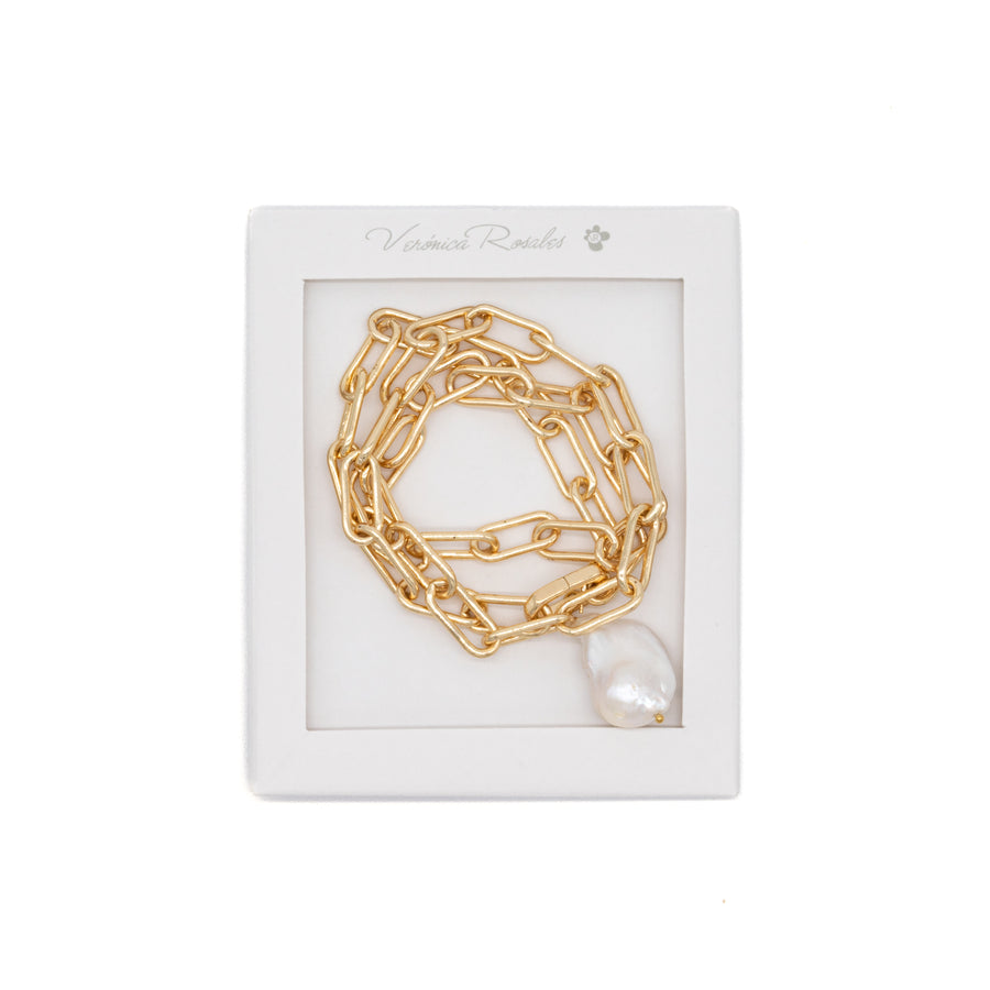 Collar de cadena con perla barroca