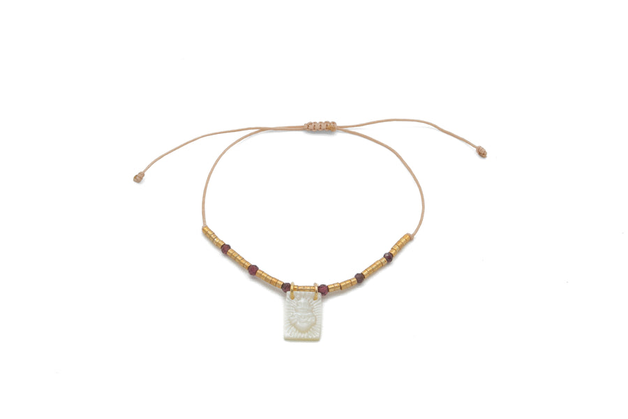 Pulsera ajustable miyuki Sagrado Corazón de Jesús en madre perla