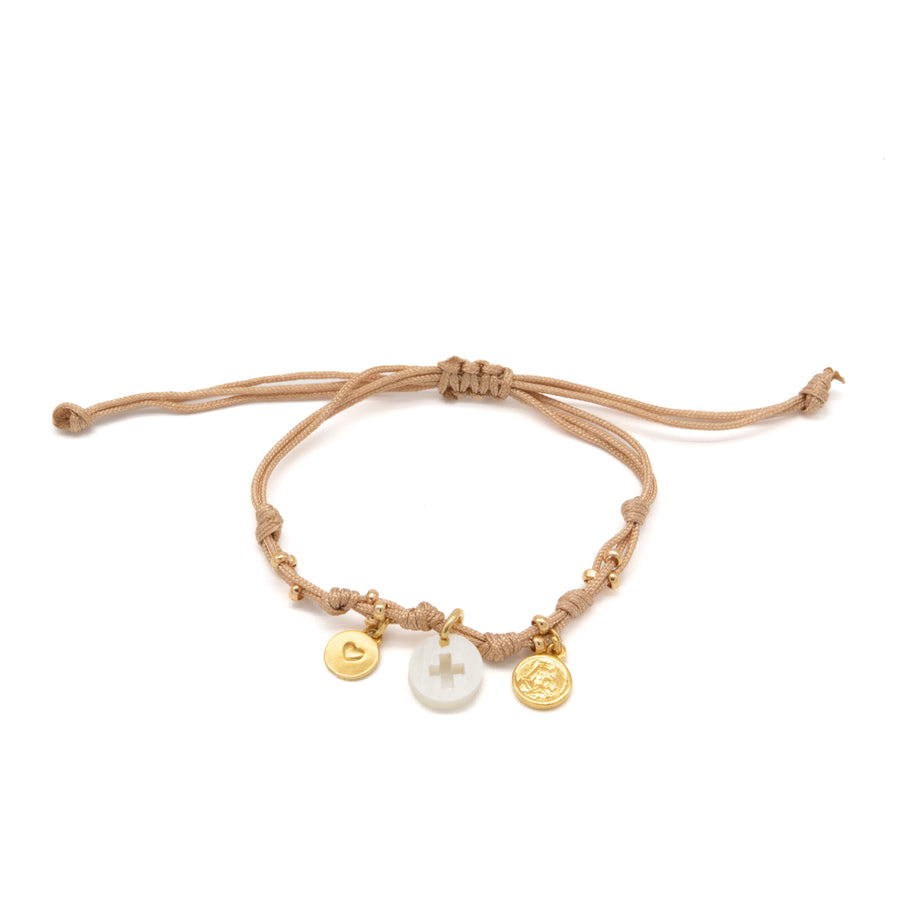 Pulsera de charms con escapulario