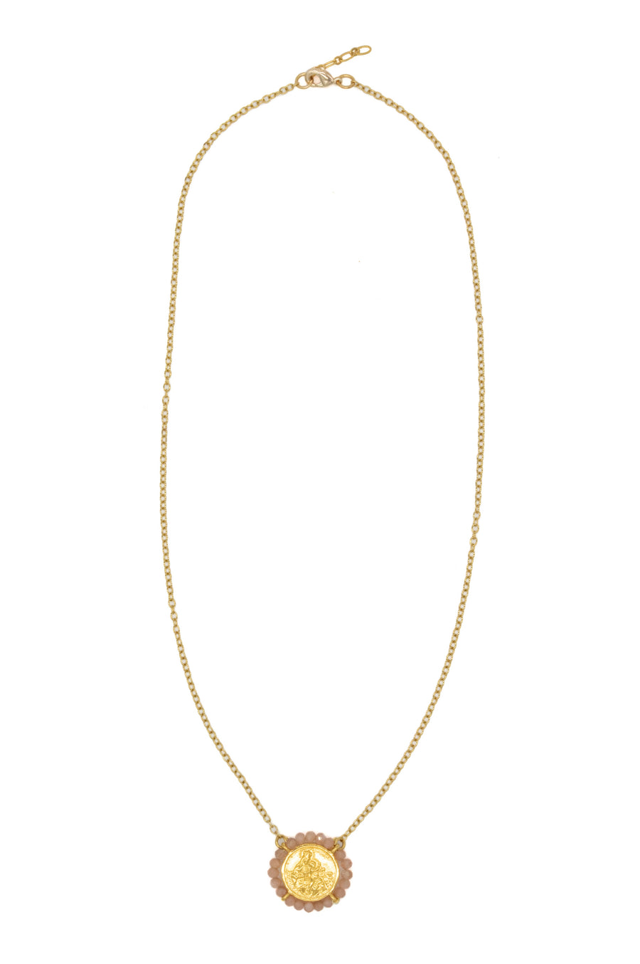 Collar con Escapulario bordado