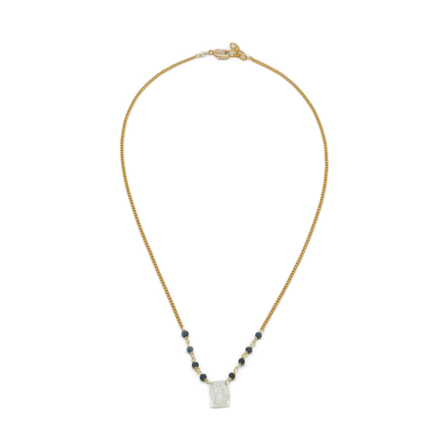 Collar engarzado con Virgen de Guadalupe en madre perla