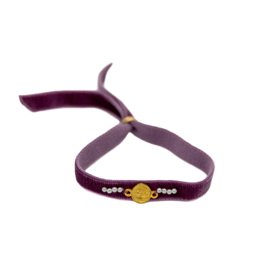 Pulsera de terciopelo con Virgen de Guadalupe