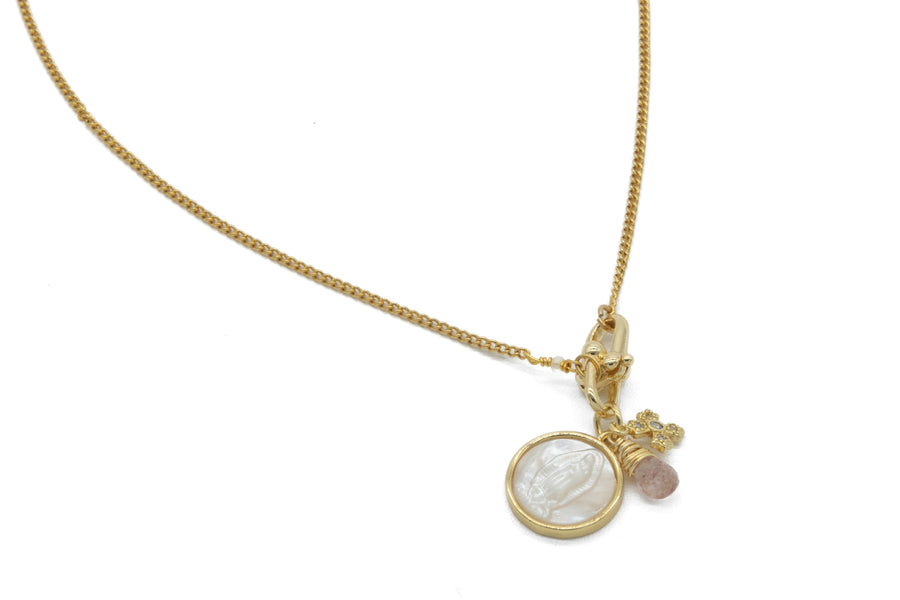 Collar de Virgen de Guadalupe madre perla con charms