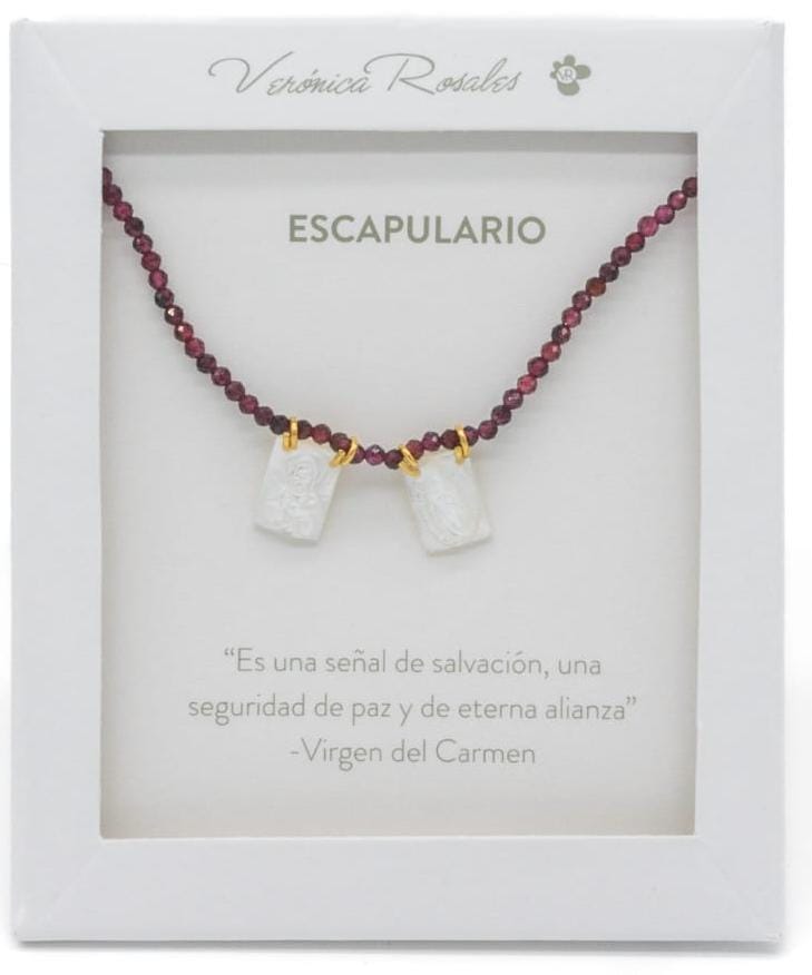 Collar de granate con escapulario de madre perla